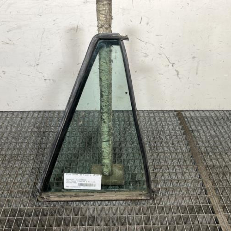 Custode arriere droit (porte) PEUGEOT 406 Photo n°1