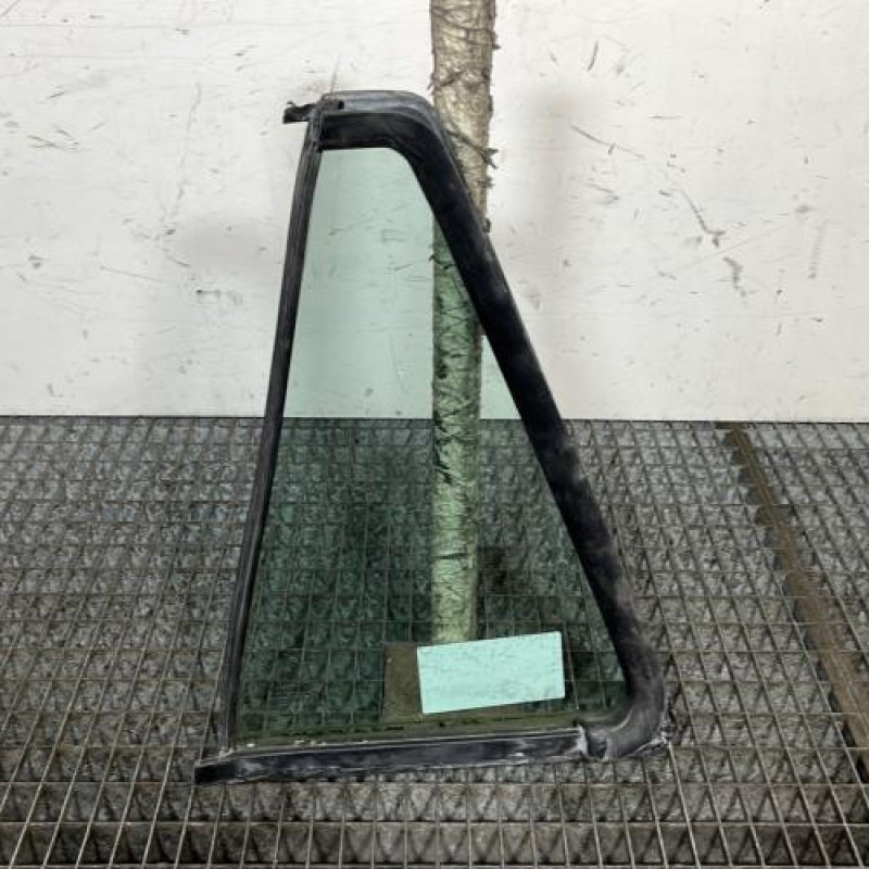 Custode arriere droit (porte) PEUGEOT 406 Photo n°4