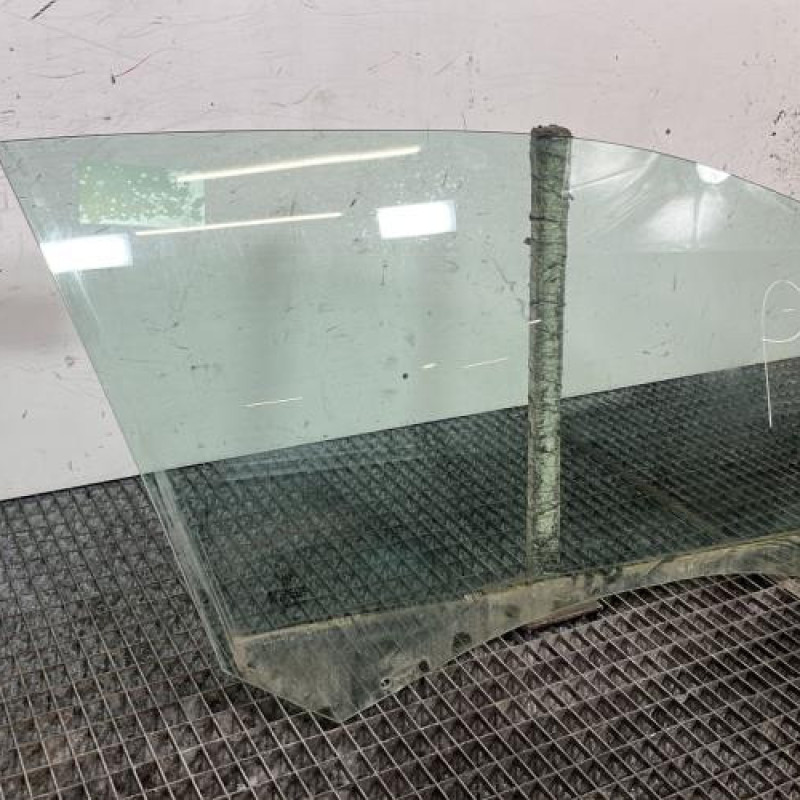 Vitre avant droit PEUGEOT 208 1 Photo n°3