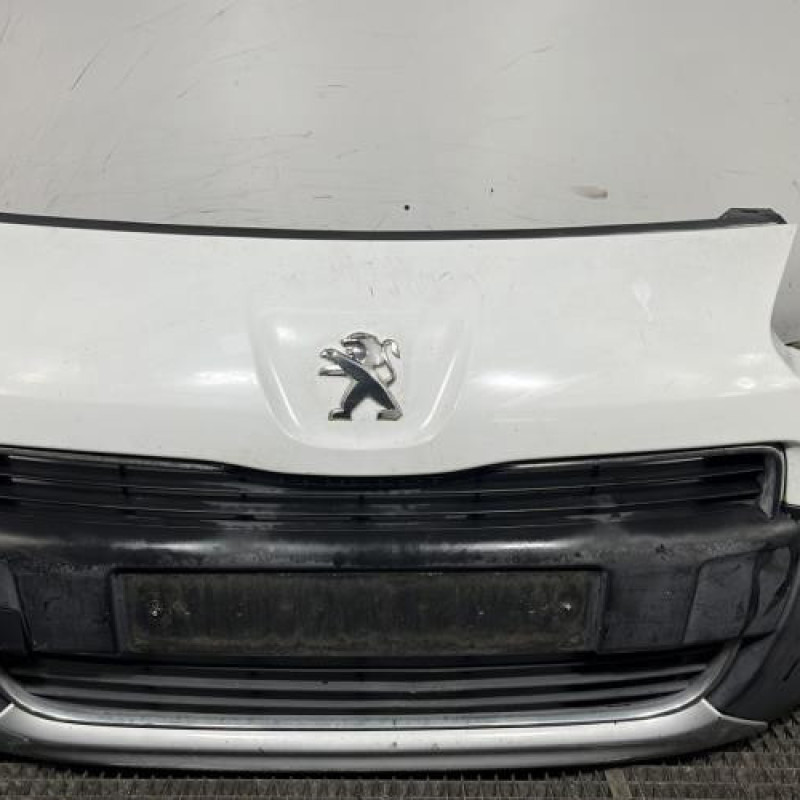 Pare choc avant PEUGEOT PARTNER 2 Photo n°1