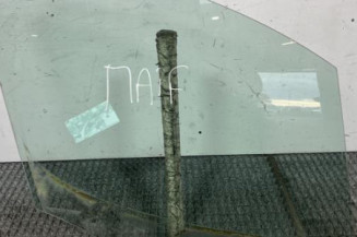 Vitre avant droit PEUGEOT PARTNER 2 Photo n°1