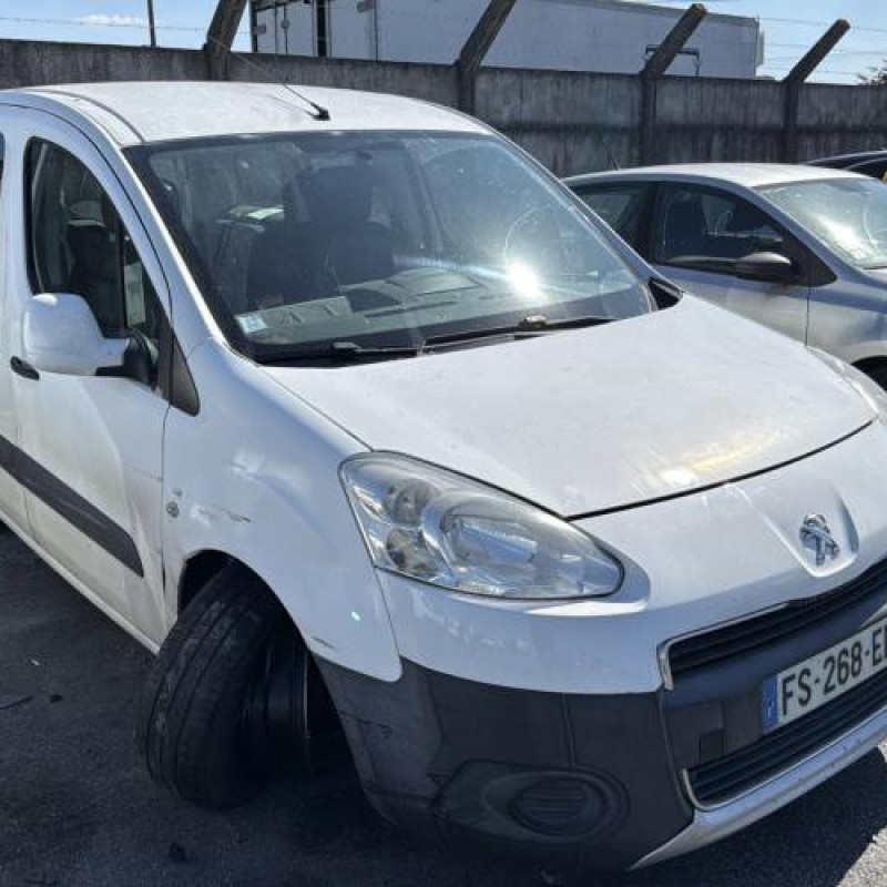 Vitre avant droit PEUGEOT PARTNER 2 Photo n°13