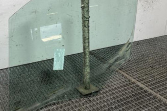 Vitre avant gauche PEUGEOT PARTNER 2