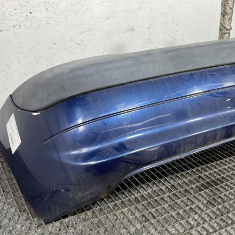 Pare choc arriere RENAULT CLIO 2 Photo n°2