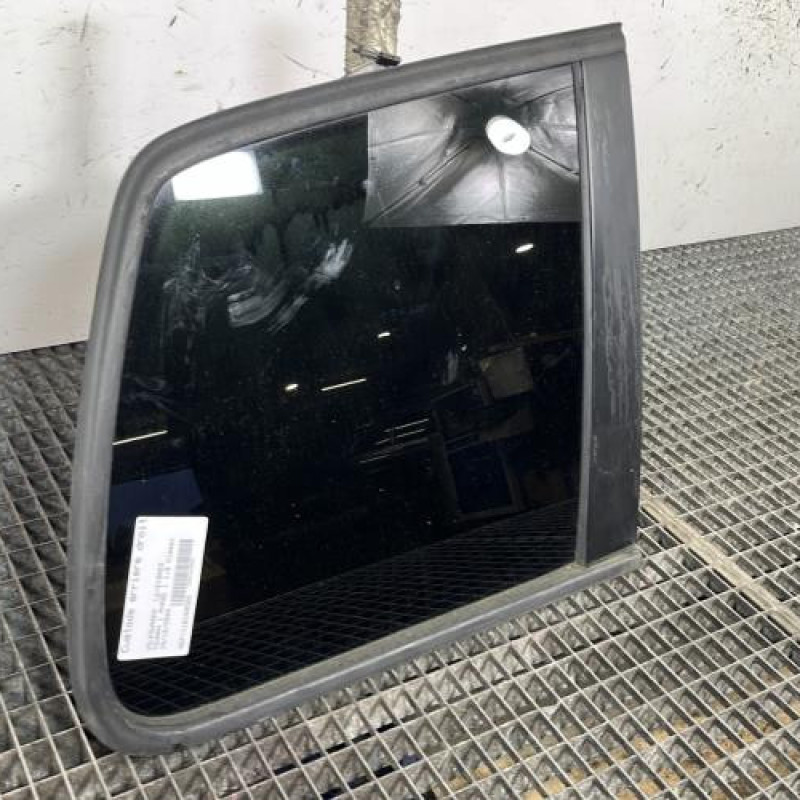 Custode arriere droit VOLKSWAGEN TOURAN 1 Photo n°2