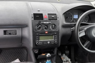 Vitre arriere gauche VOLKSWAGEN TOURAN 1