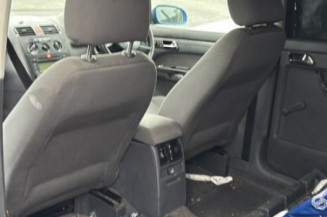 Vitre avant gauche VOLKSWAGEN TOURAN 1