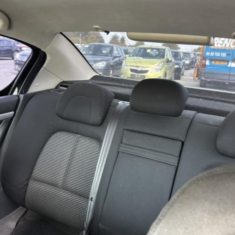 Reservoir essence PEUGEOT 407 Photo n°12