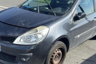 Custode arriere gauche RENAULT CLIO 3