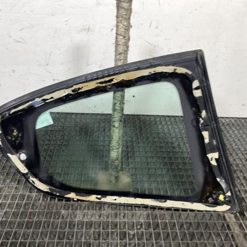 Custode arriere gauche PEUGEOT 208 1 Photo n°4