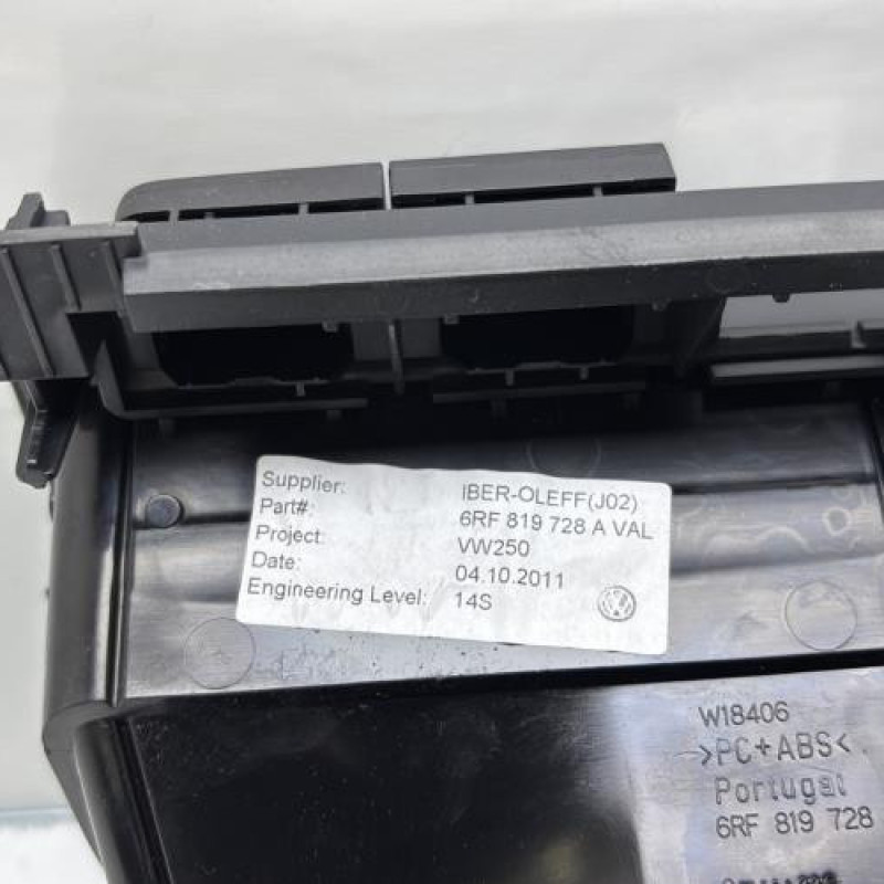 Aerateur tableau de bord VOLKSWAGEN POLO 5 Photo n°3