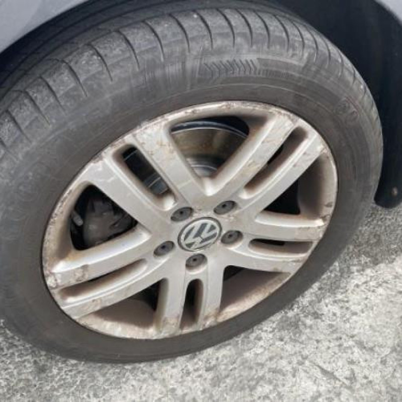 Actionneur verrou trappe d'essence VOLKSWAGEN GOLF PLUS Photo n°9