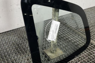 Custode arriere gauche DACIA DUSTER 1