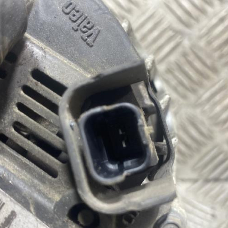 Alternateur DACIA DUSTER 1 Photo n°5