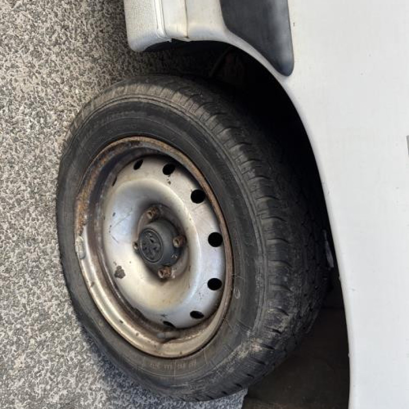 Absorbeur de pare choc avant PEUGEOT PARTNER 1 Photo n°17