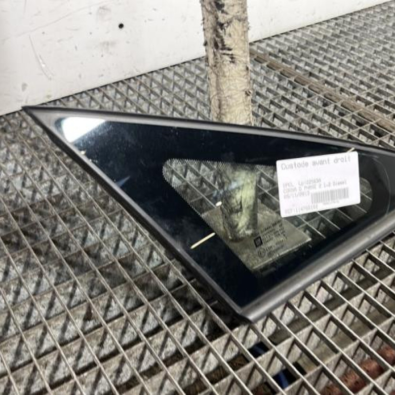 Custode avant droit OPEL CORSA D Photo n°3