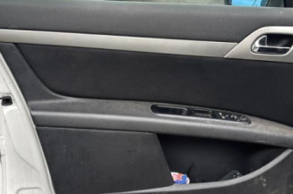 Reservoir essence PEUGEOT 407