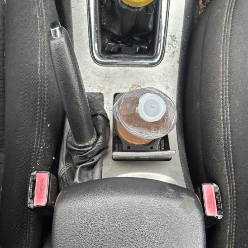 Reservoir essence PEUGEOT 407 Photo n°16