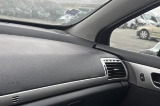 Reservoir essence PEUGEOT 407