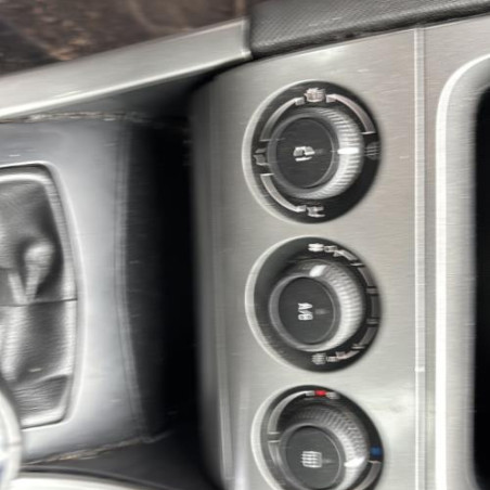 Vitre arriere gauche PEUGEOT 308 1