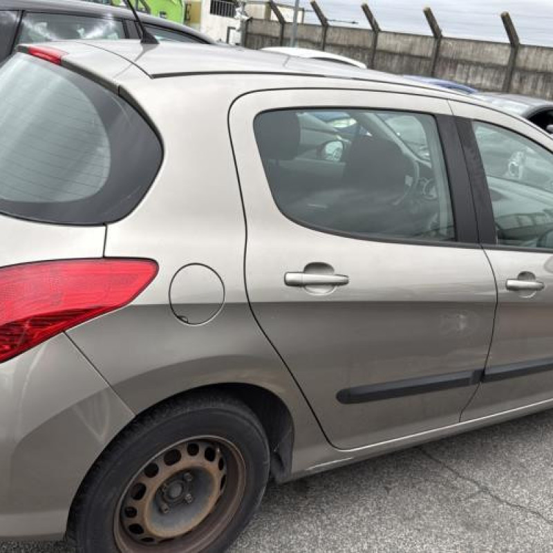 Vitre arriere gauche PEUGEOT 308 1 Photo n°9