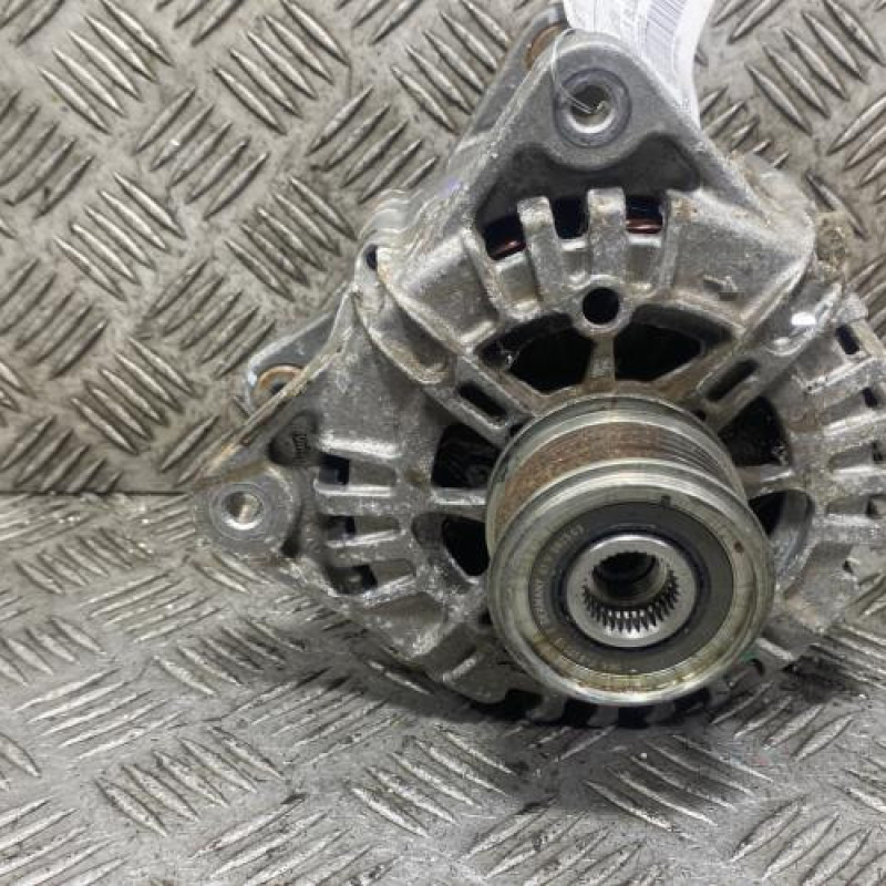 Alternateur RENAULT CLIO 5 Photo n°1
