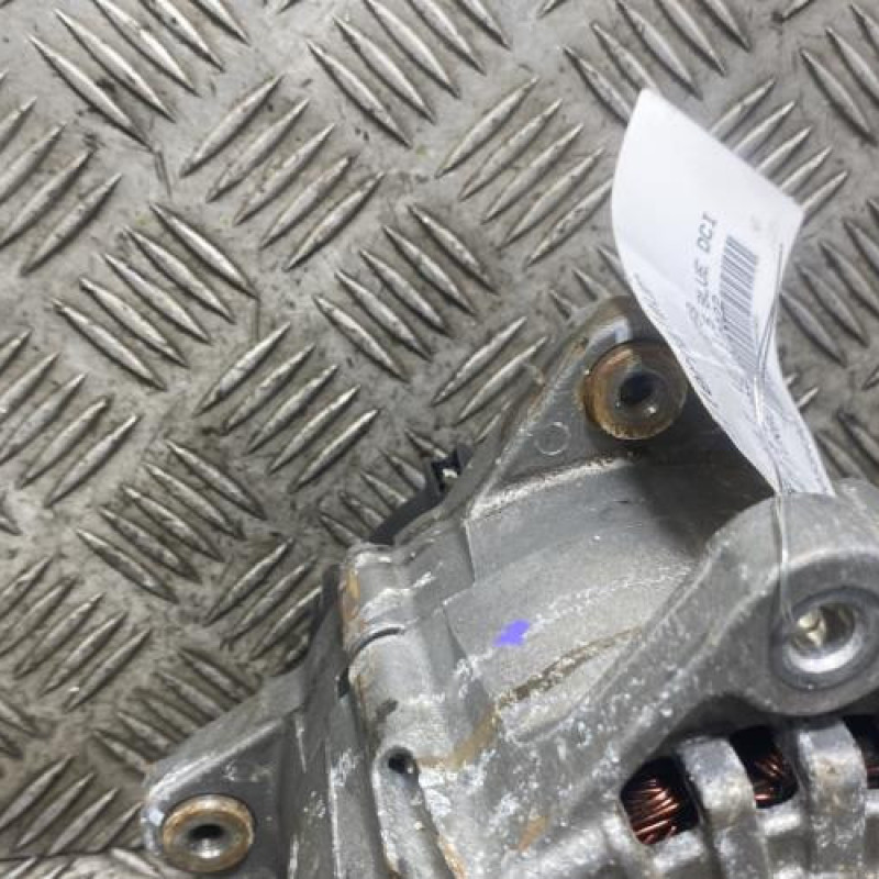 Alternateur RENAULT CLIO 5 Photo n°3