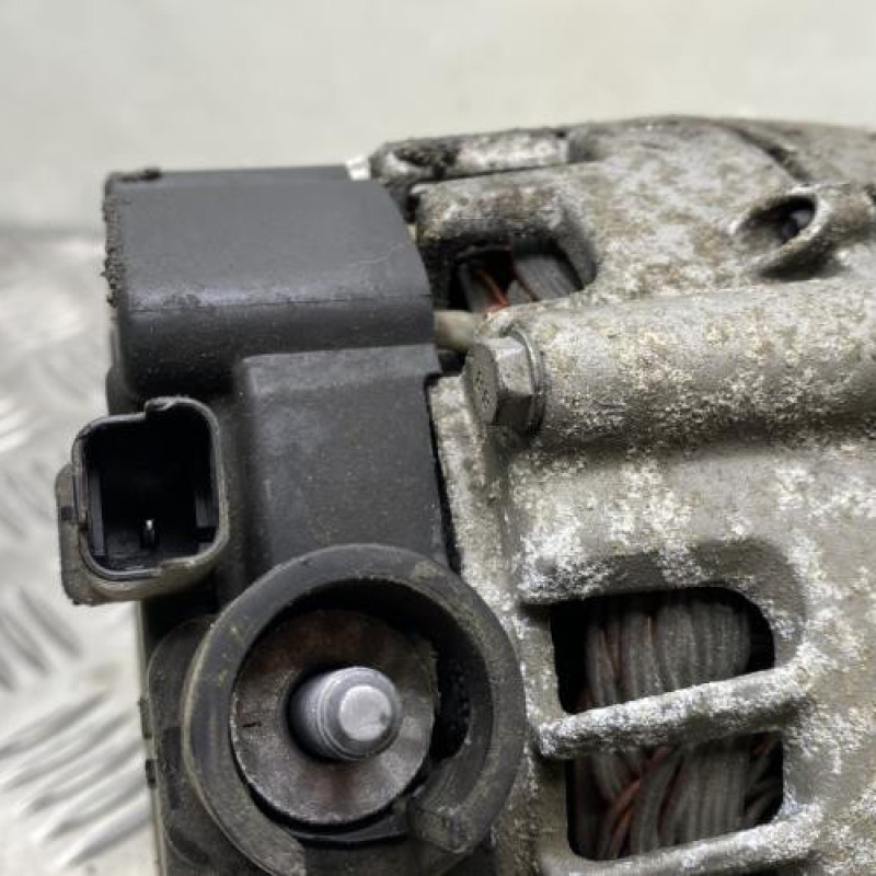 Alternateur CITROEN C5 2 Photo n°3