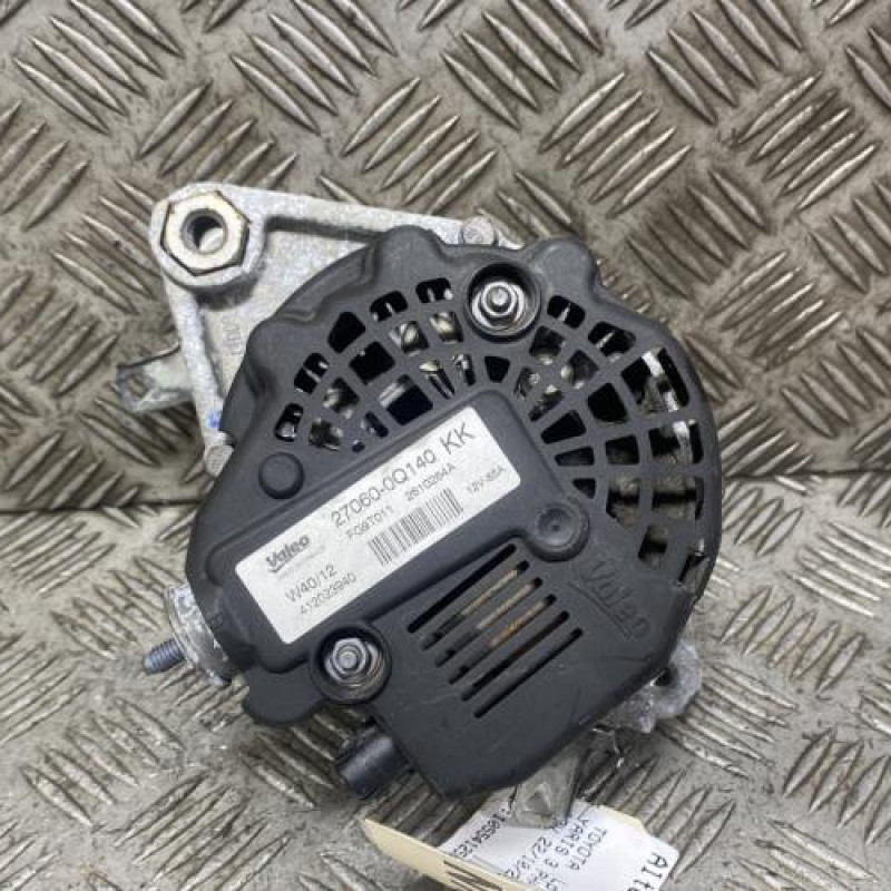 Alternateur TOYOTA YARIS 3 Photo n°1