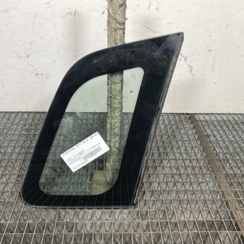 Custode arriere gauche FORD FIESTA 5 Photo n°1