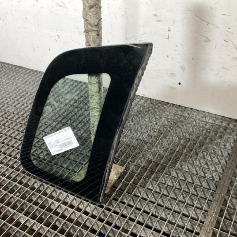 Custode arriere gauche FORD FIESTA 5 Photo n°3