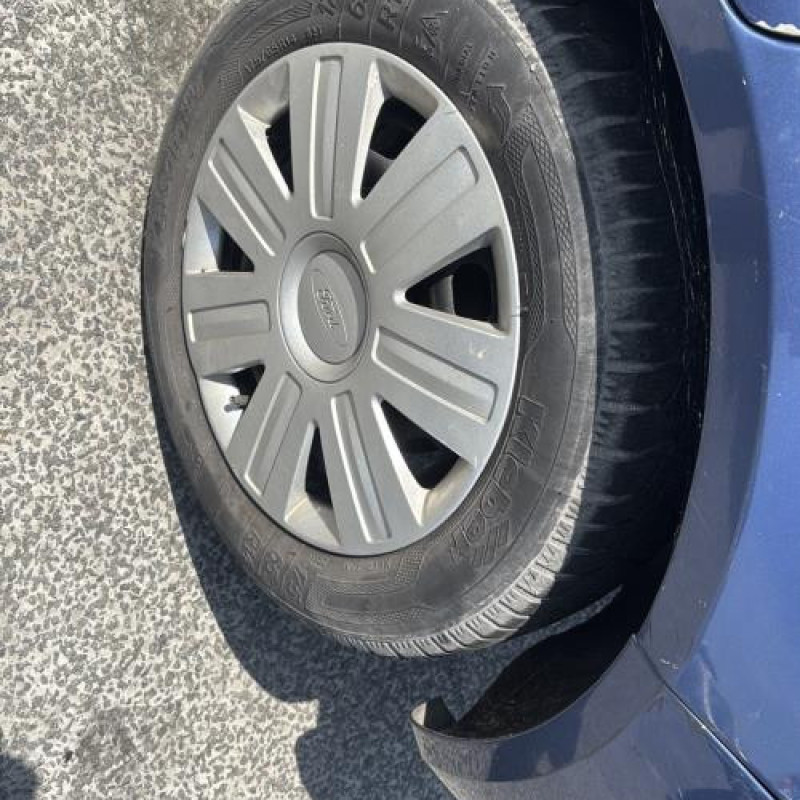 Custode arriere gauche FORD FIESTA 5 Photo n°14