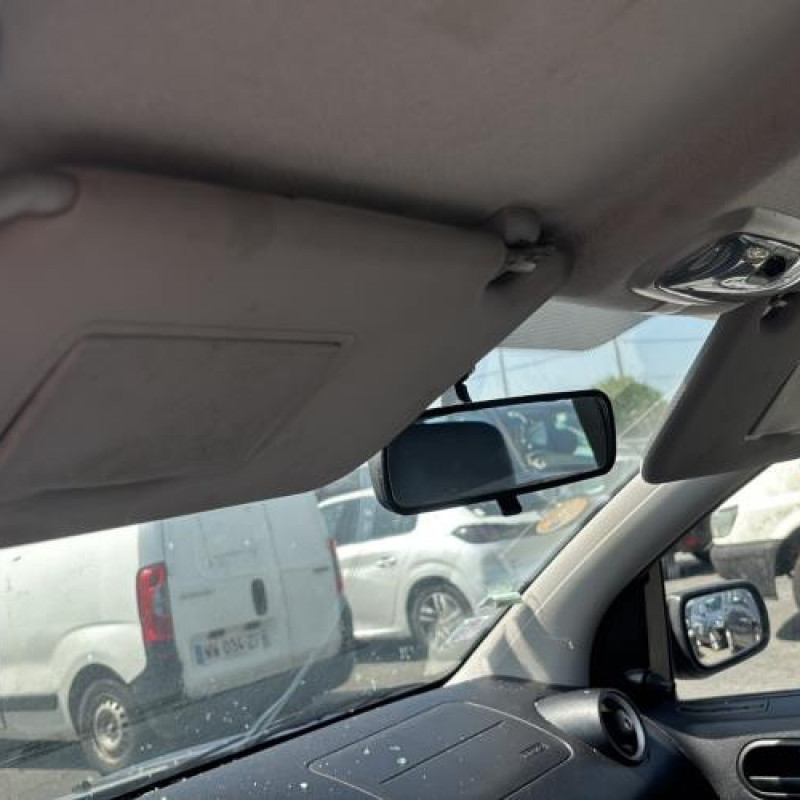 Custode arriere gauche FORD FIESTA 5 Photo n°16