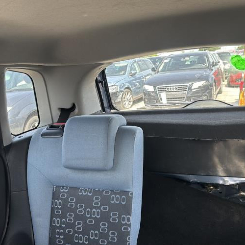 Custode arriere gauche FORD FIESTA 5 Photo n°17