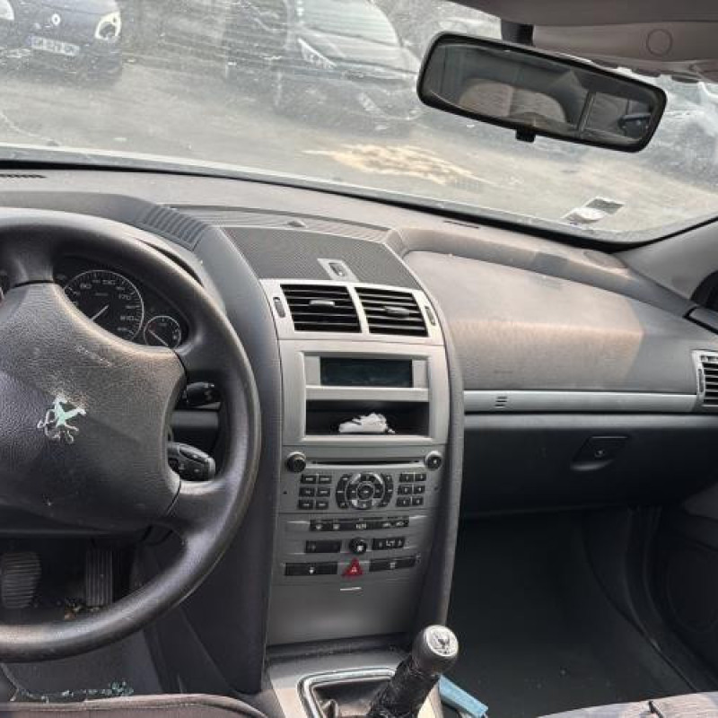 Reservoir essence PEUGEOT 407 Photo n°12