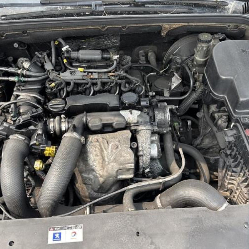 Reservoir essence PEUGEOT 407 Photo n°19