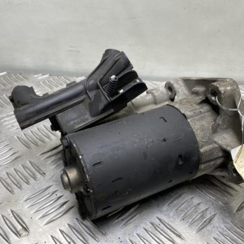 Alternateur FORD FIESTA 5 Photo n°4