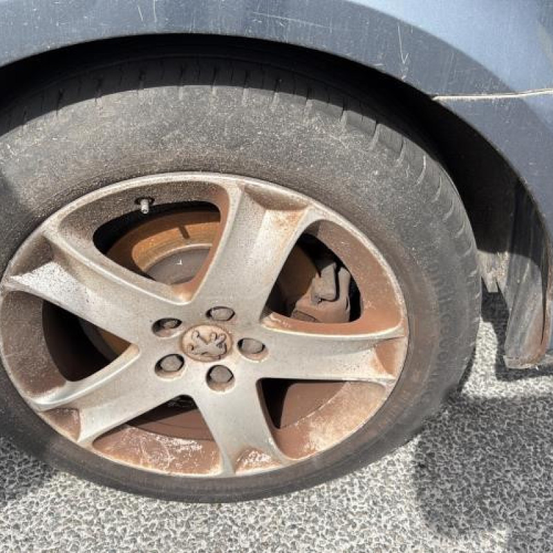 Reservoir essence PEUGEOT 407 Photo n°14