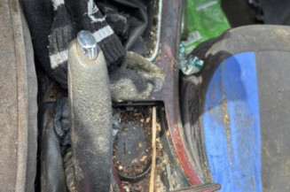 Reservoir essence PEUGEOT 407