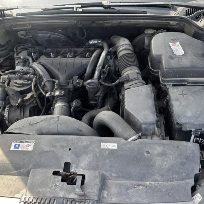 Reservoir essence PEUGEOT 407 Photo n°20