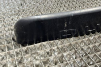 Baguette de coffre DACIA DUSTER 1