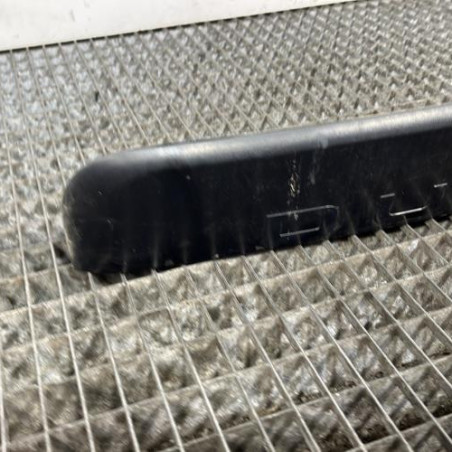 Baguette de coffre DACIA DUSTER 1