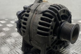 Alternateur RENAULT MASTER 2 Photo n°1