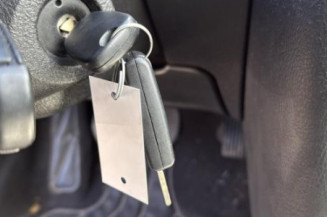 Reservoir essence PEUGEOT 407