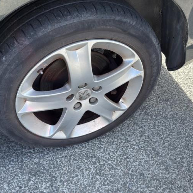 Reservoir essence PEUGEOT 407 Photo n°19