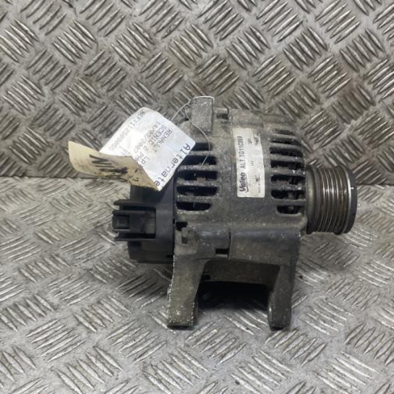 Alternateur RENAULT SCENIC 2 Photo n°1