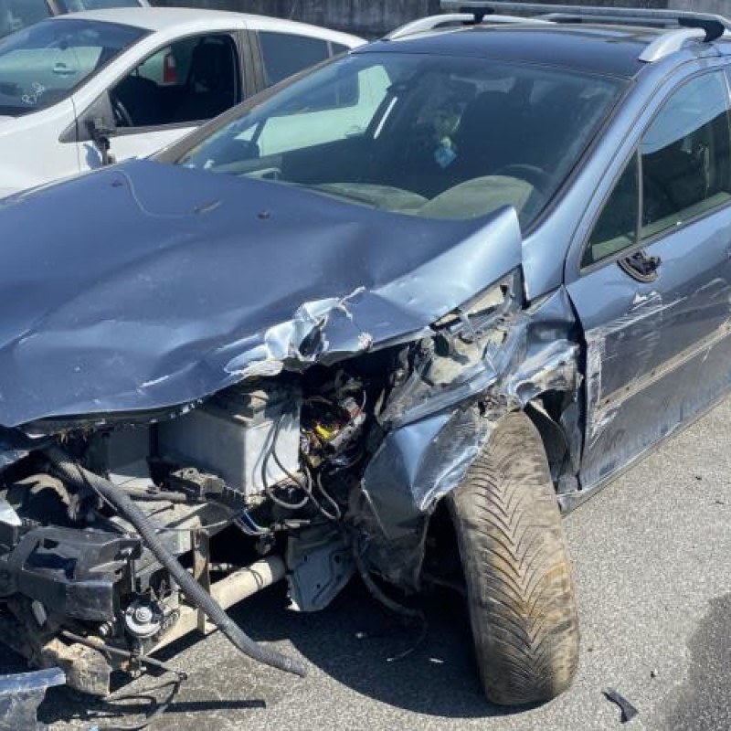 Reservoir essence PEUGEOT 407 Photo n°2