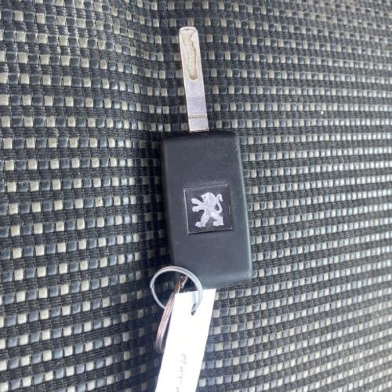 Reservoir essence PEUGEOT 407 Photo n°20