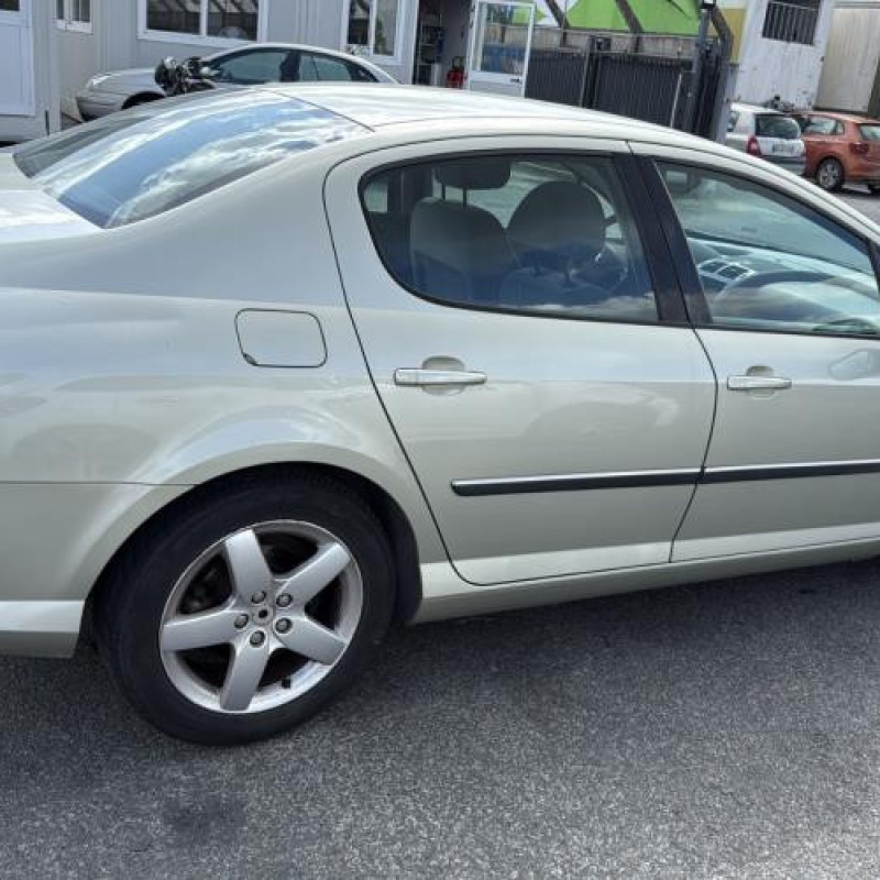 Reservoir essence PEUGEOT 407 Photo n°7