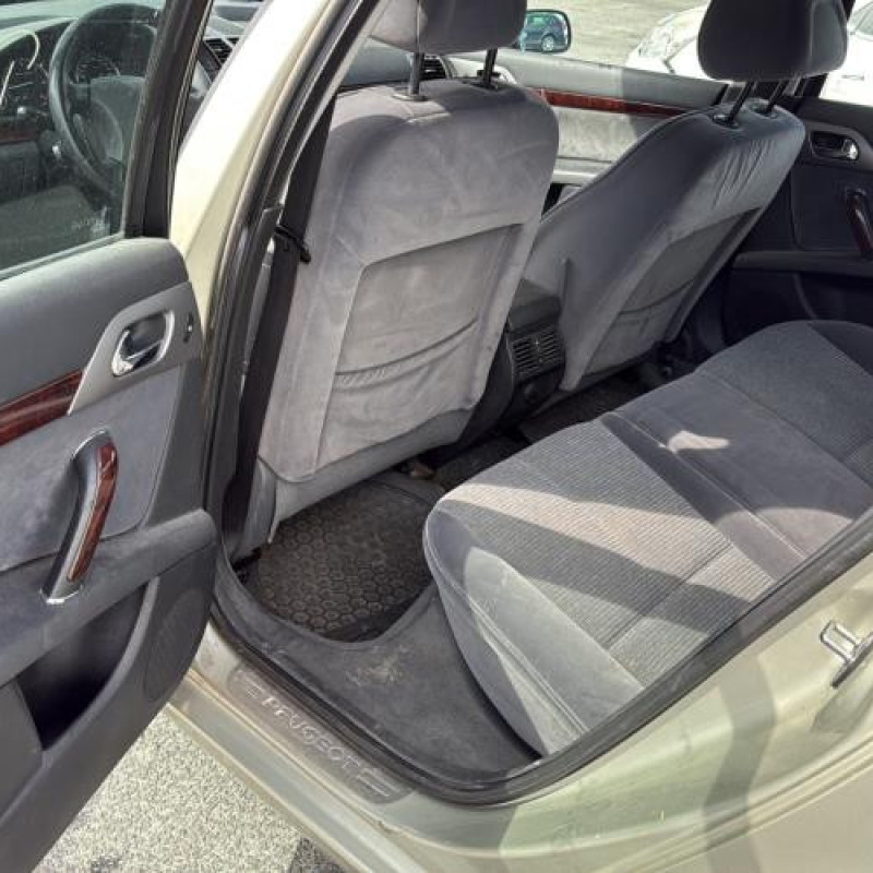 Reservoir essence PEUGEOT 407 Photo n°10